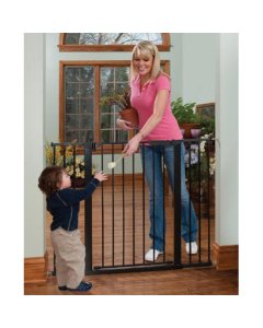 Extra Tall/Wide Auto Close Gateway Black G1201